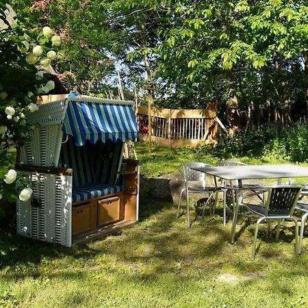 Ferienwohnung Altes Waschhaus Krakvitz Putbus Exterior foto